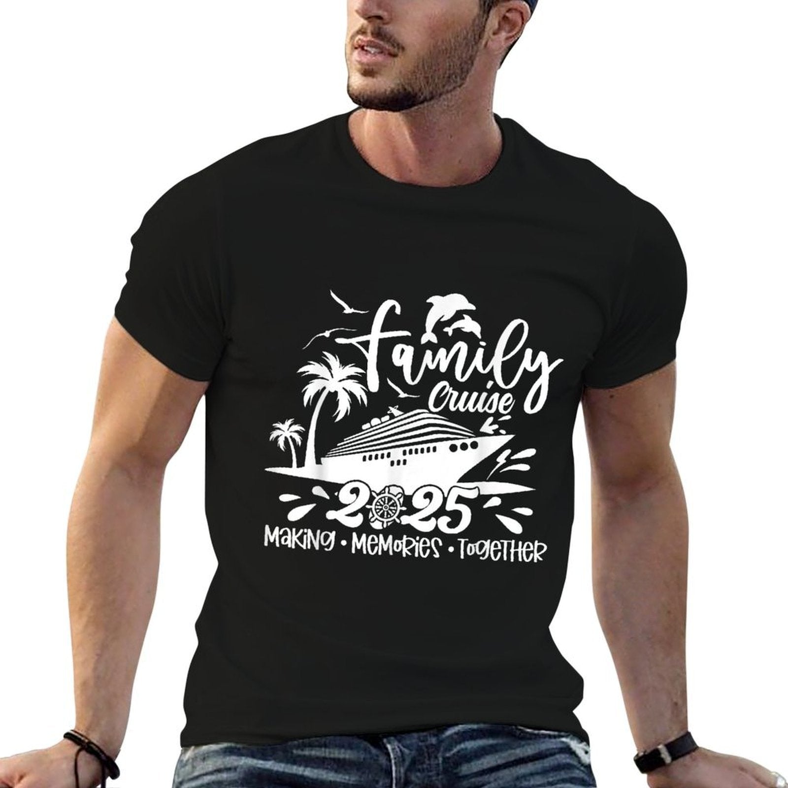 Family Cruise 2025 Making Memories Together Summer Trip  Versatile T-Shirt