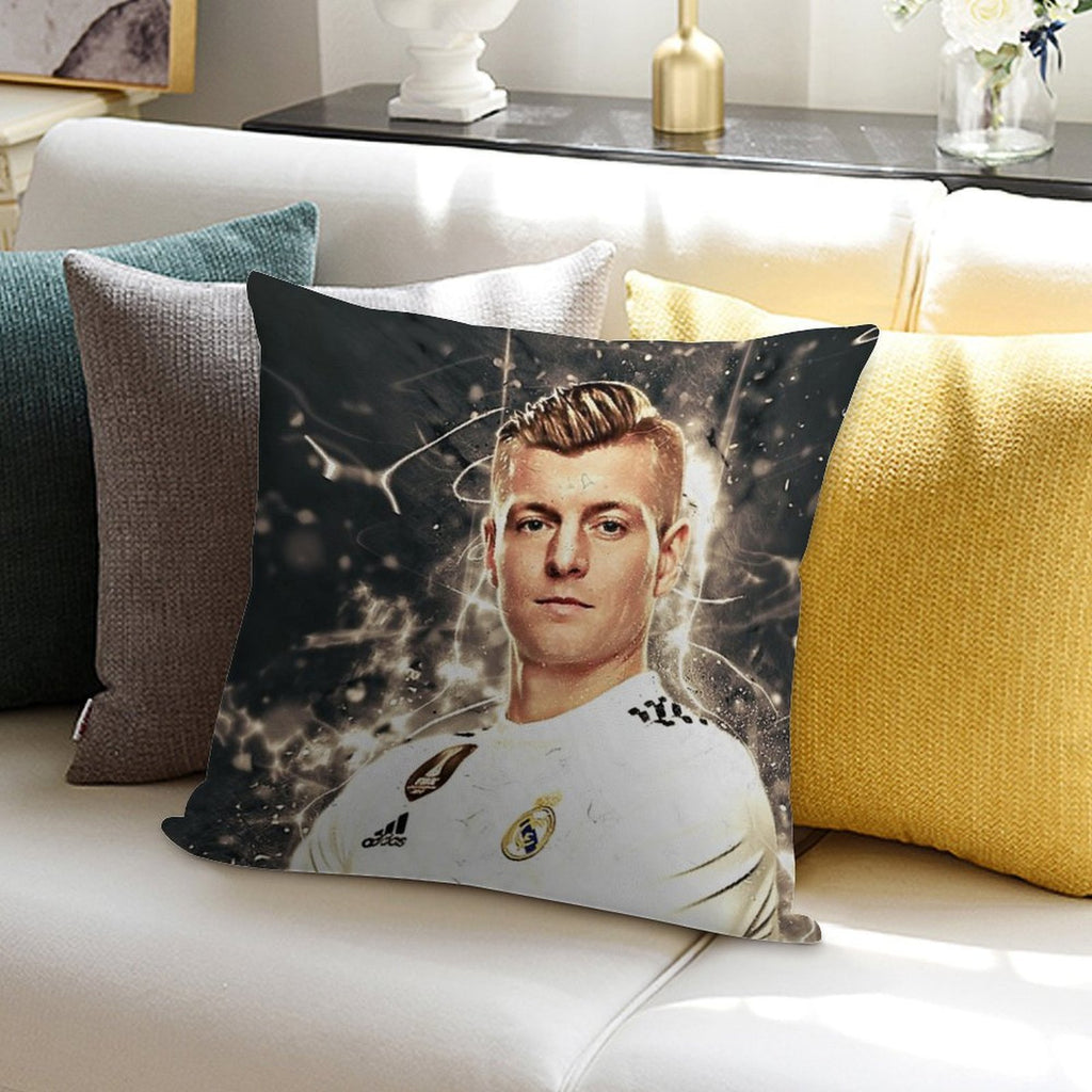 Toni Kroos 3#240922 Soft Warmth Comfort Throw Pillow