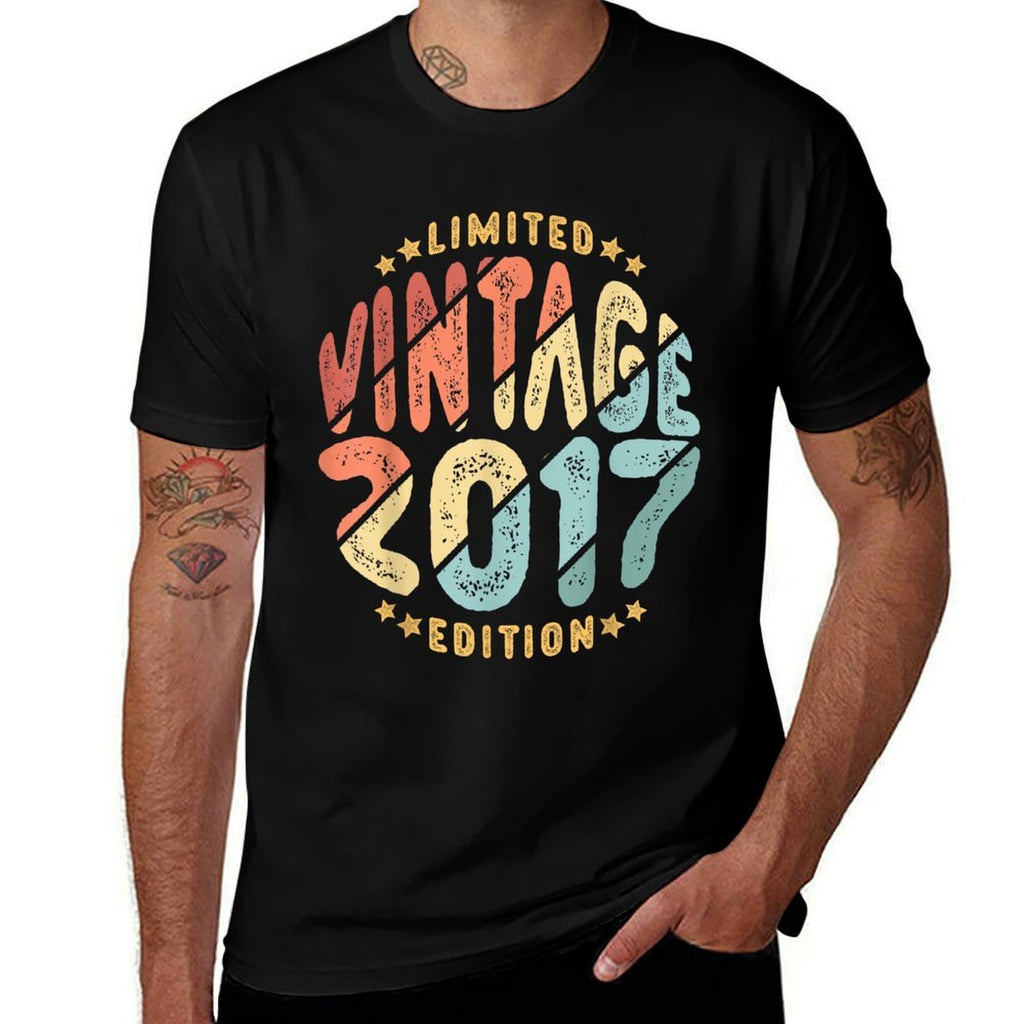 Vintage 2017 Limited Edition 7 Year Old Retro 7th Birthday  Oversized Silhouette T-Shirt