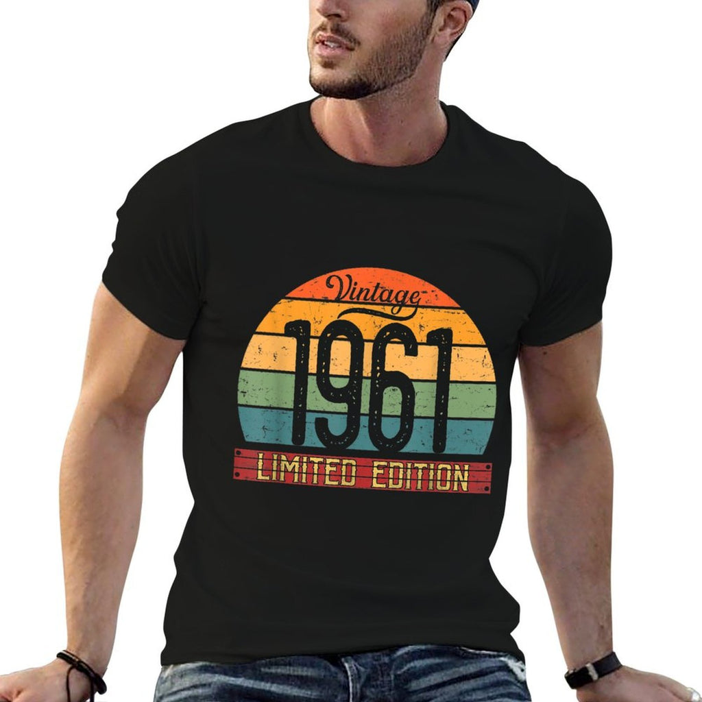 Vintage 1961 Limited Edition 60 Yo Retro 60th Birthday  Oversized Silhouette T-Shirt
