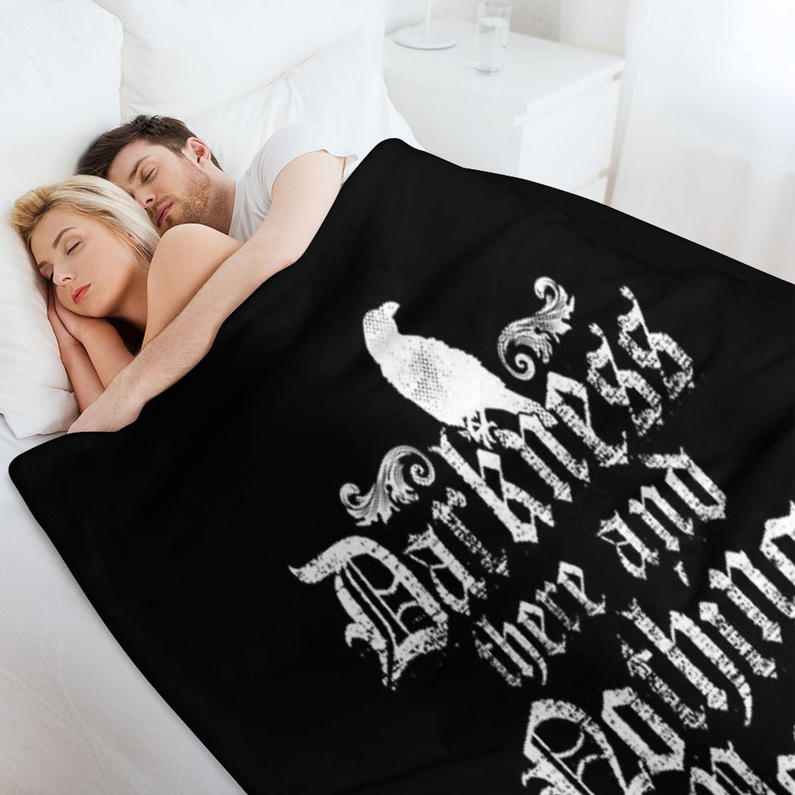 Raven Darkness  - Gothic Horror Poetry Quote - Vintage Distressed - Poe Travel-friendly Throw Blanket