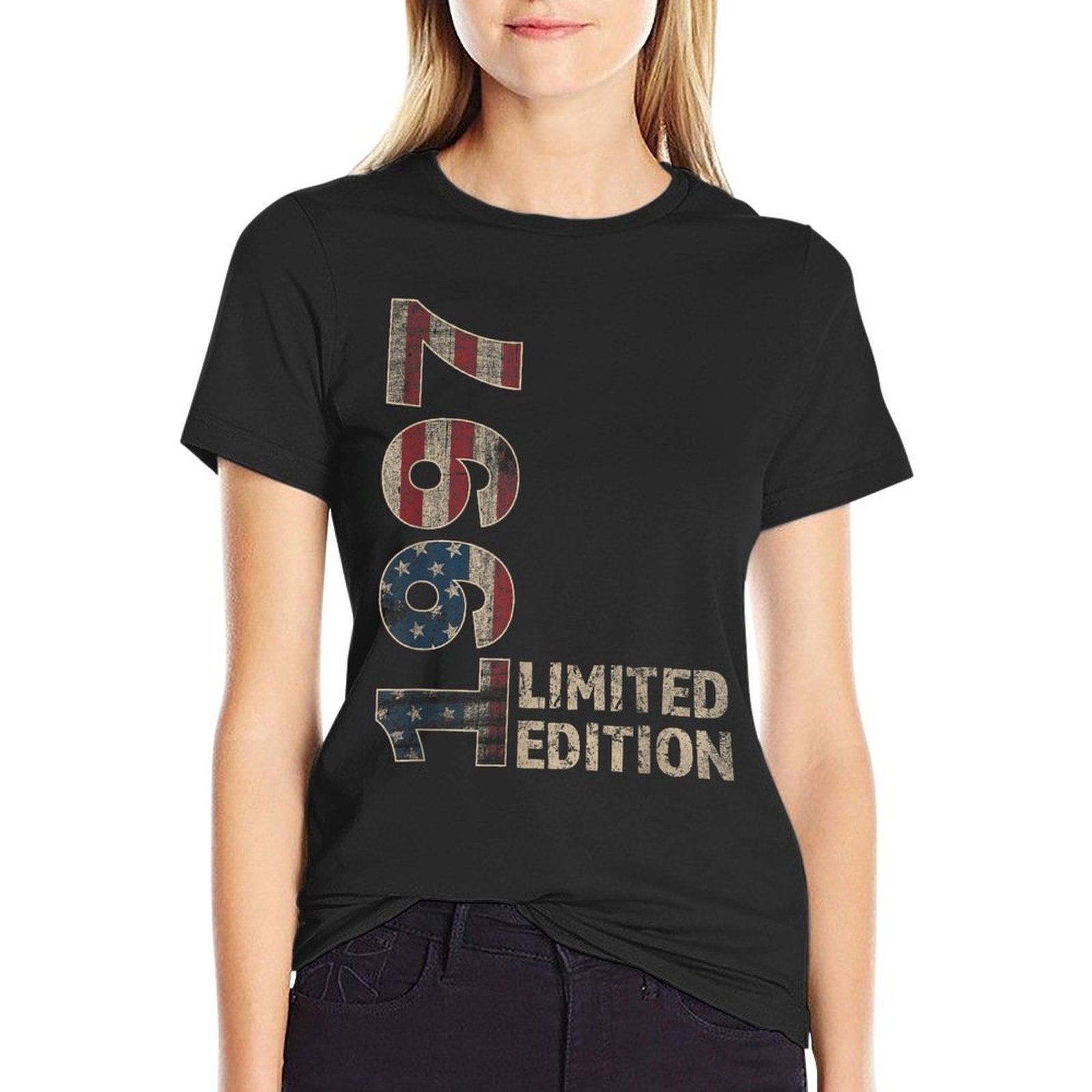28th Birthday Gift Men Vintage Born 1997 Turning 28 Year Old  Wrinkle-resistant T-Shirt