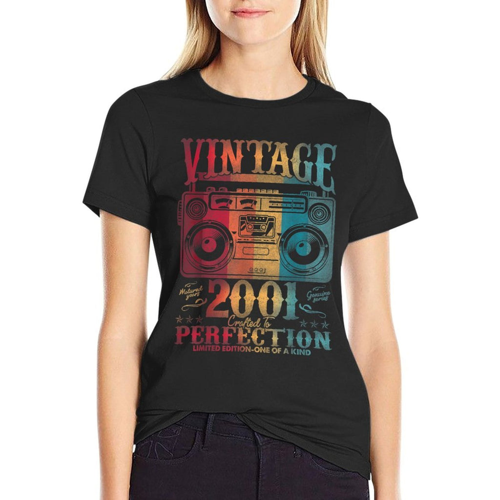 Vintage 2001 Limited Edition 2001 21 Years Old 21st Birthday Comfortable T-Shirt