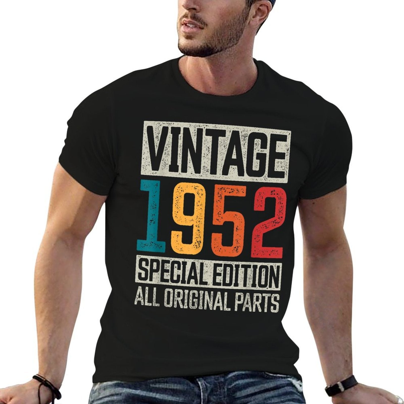 70th Birthday Vintage 1952 Born in 1952 70 Birthday  Vintage-inspired T-Shirt