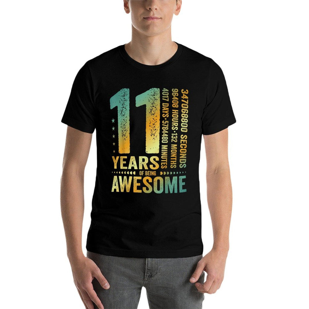 Vintage 11th Birthday 132 Months 11 Years Old Being Awesome  Trendy Pattern T-Shirt