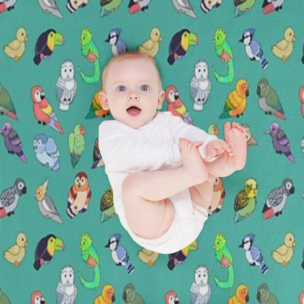 Tiny Birds!! Travel-friendly Throw Blanket