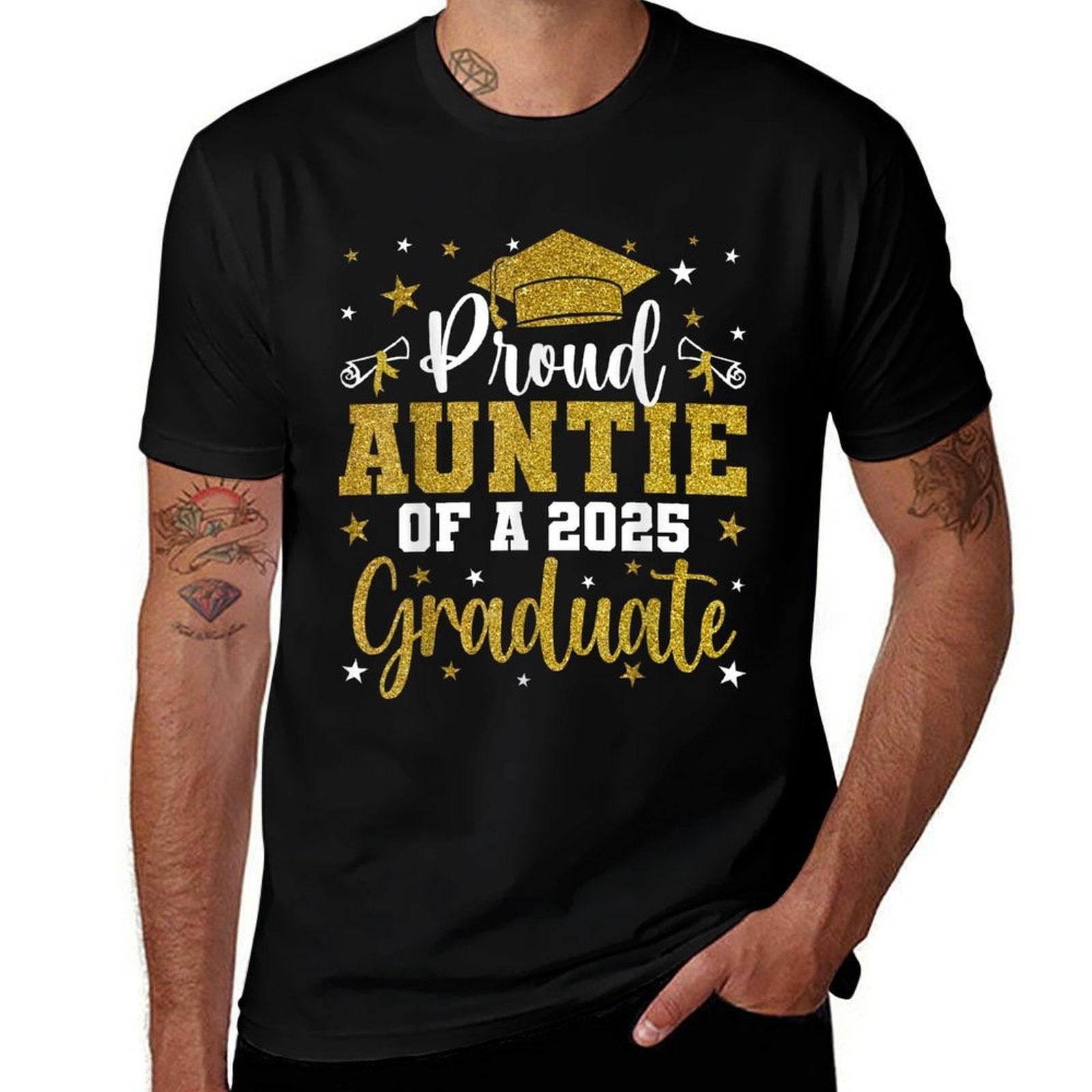 Proud Auntie of A Class of 2025 Graduate for Graduation  Graphic-printed T-Shirt