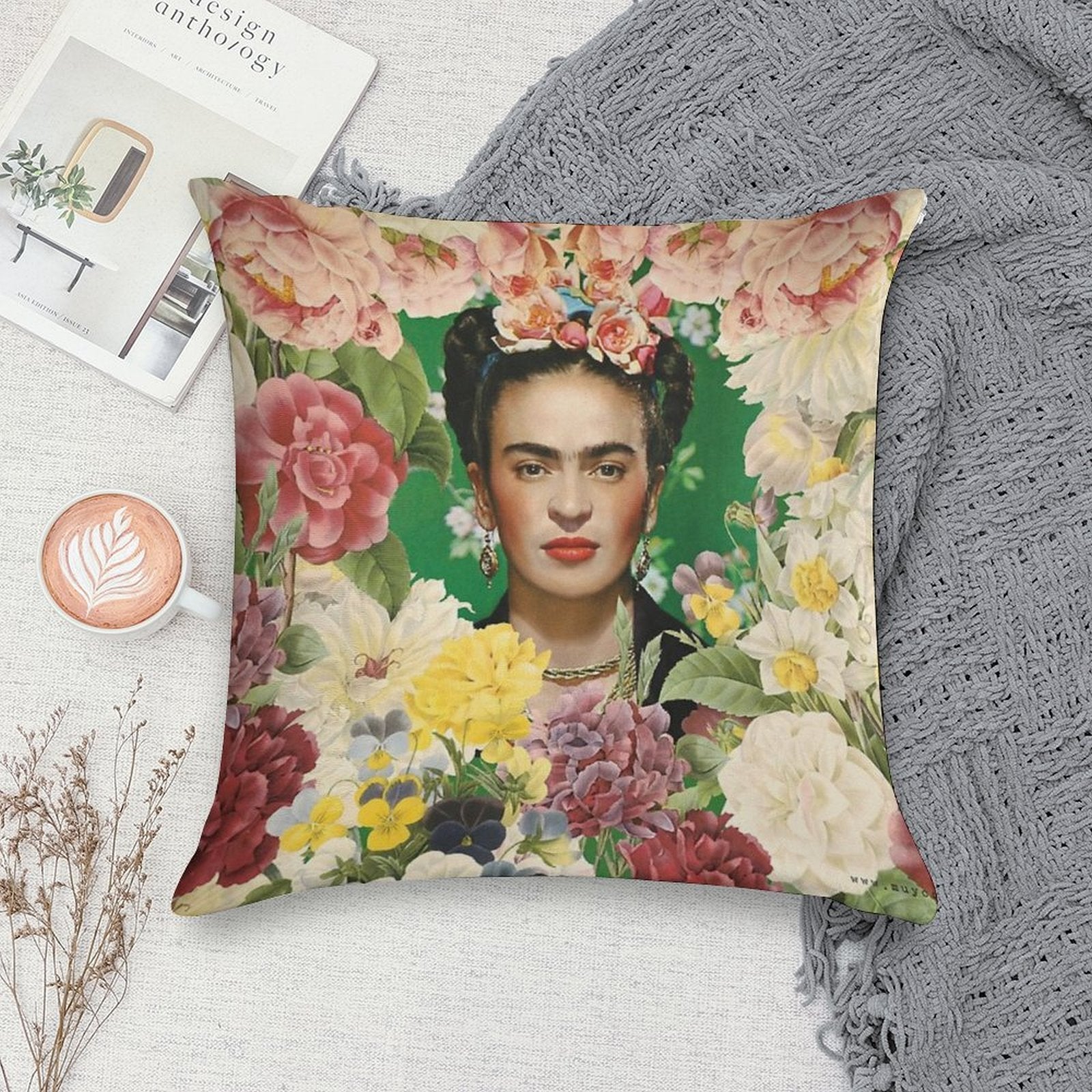 Frida Kahlo IV Soft Fade-Resistant Throw Pillow